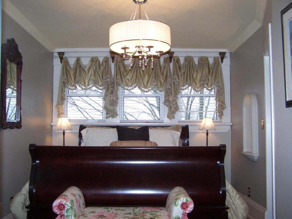 Creighton Manor Inn Bed & Breakfast Orillia Cameră foto